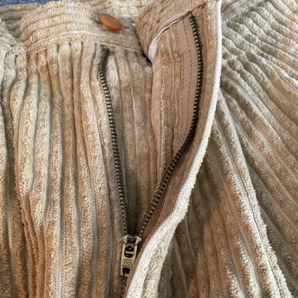 NWT Eddie Bauer Women's Size 14 Corduroy Pants High Rise Camel Vintage 90s - Picture 6 of 9